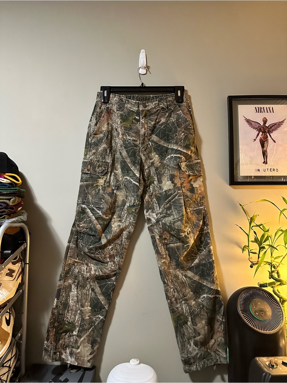 Men's Camouflage Cargo Pants - Green Camo